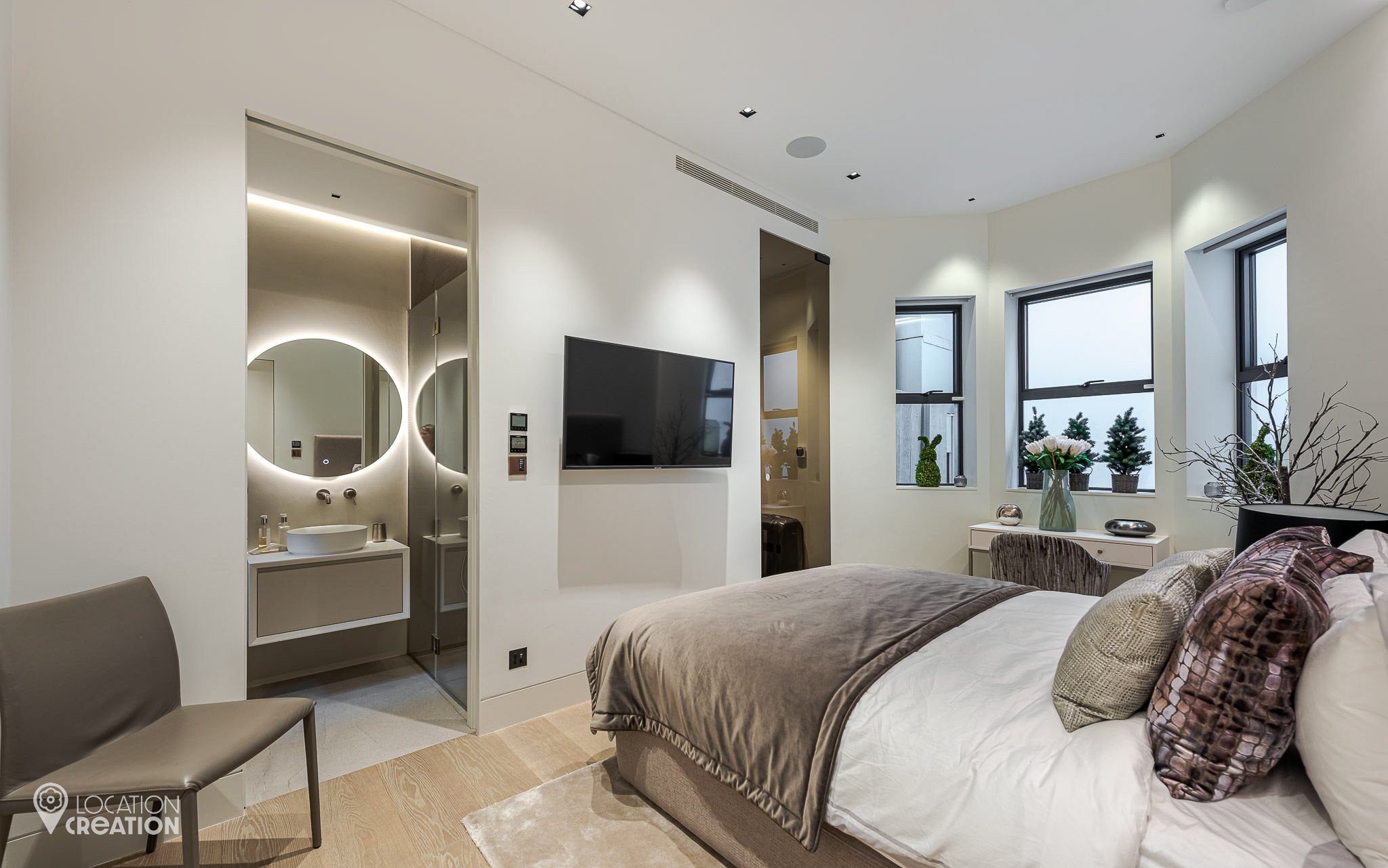 Location Creation Roseneath Bedroom