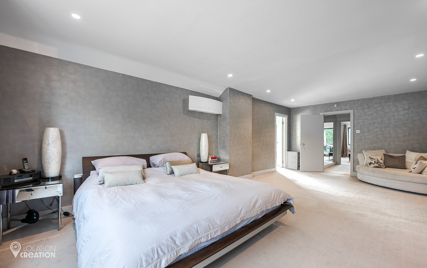 Location Creation College Road Master Bedroom