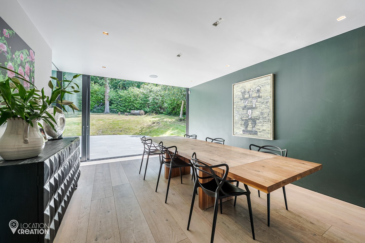 Location Creation Woodhall Dining Table