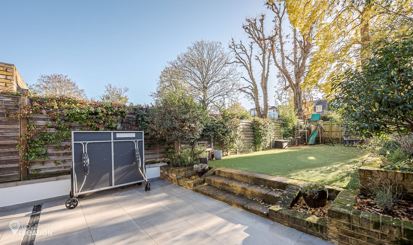 Location Creation French House Garden