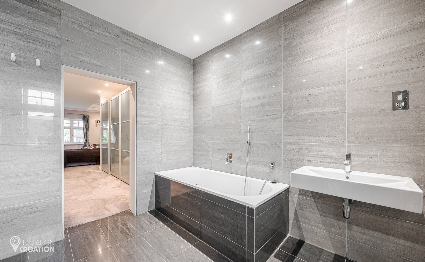 Location Creation Barnet House Master Ensuite