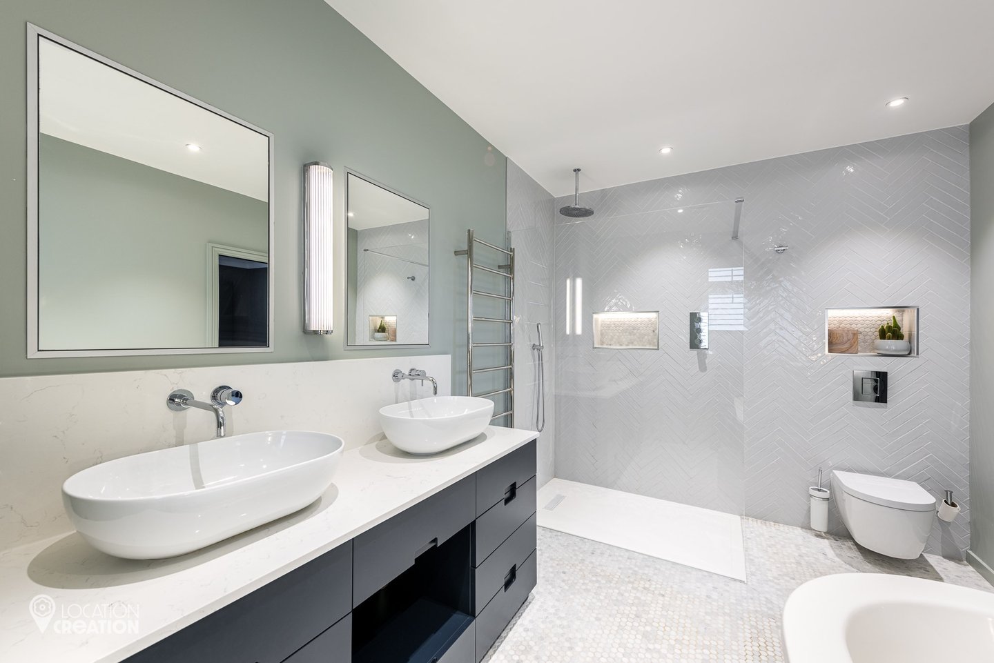 Location CreationTeignmouth NWbathroom Side