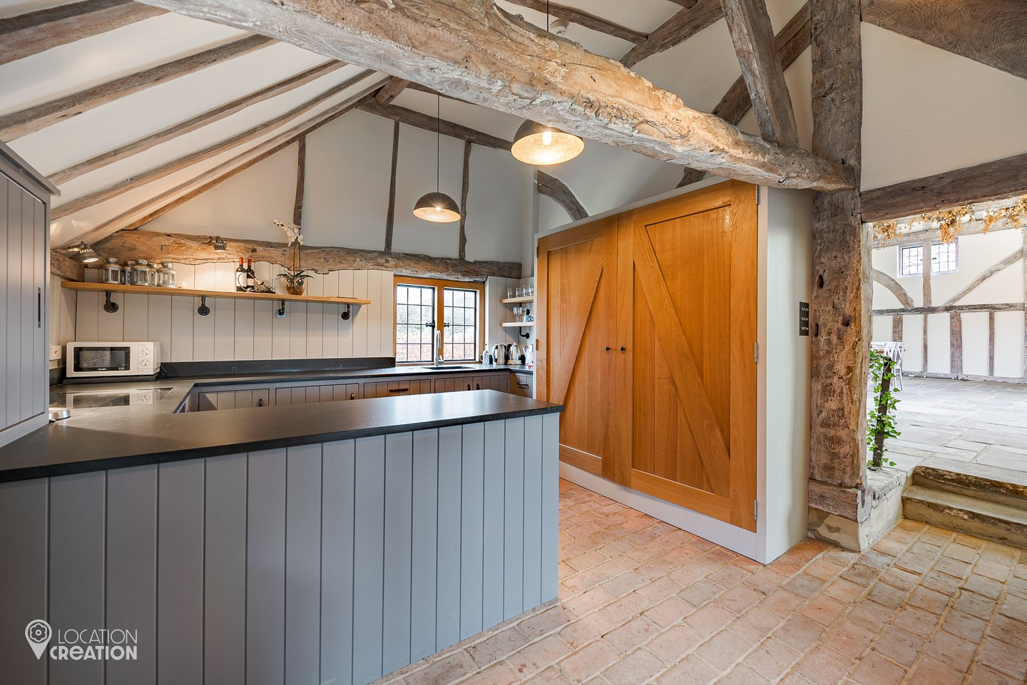 Location Creation Silver Slide Barn