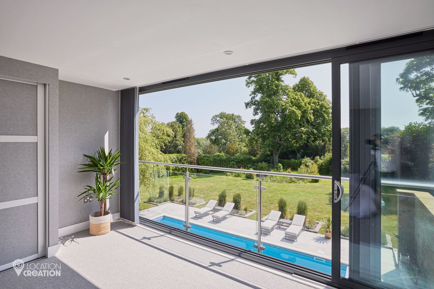 Location CreationVannCroftMaster Bed Window