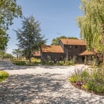 Location CreationBlack Barn CMdriveway