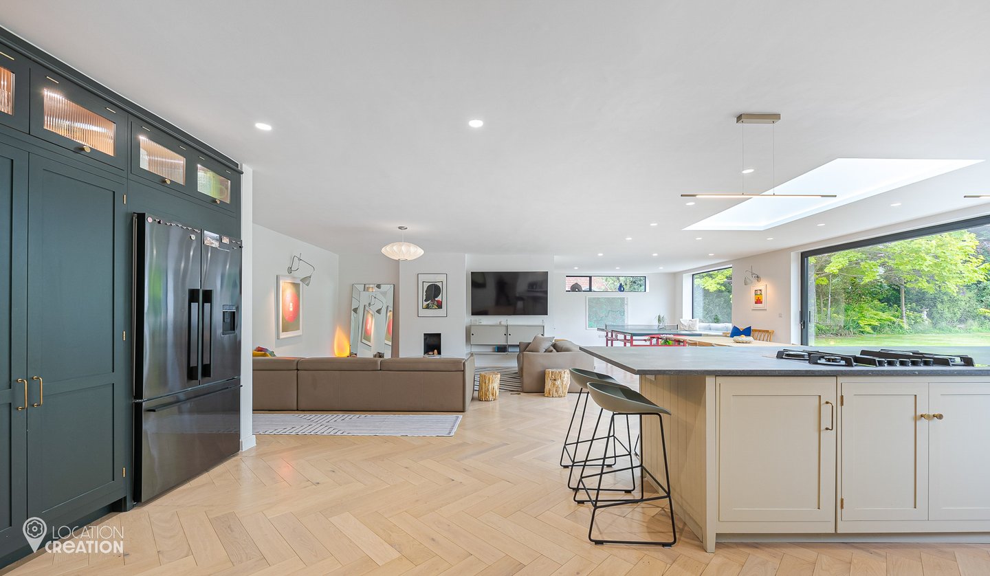 Location Creation Lawn House Kitchen Island
