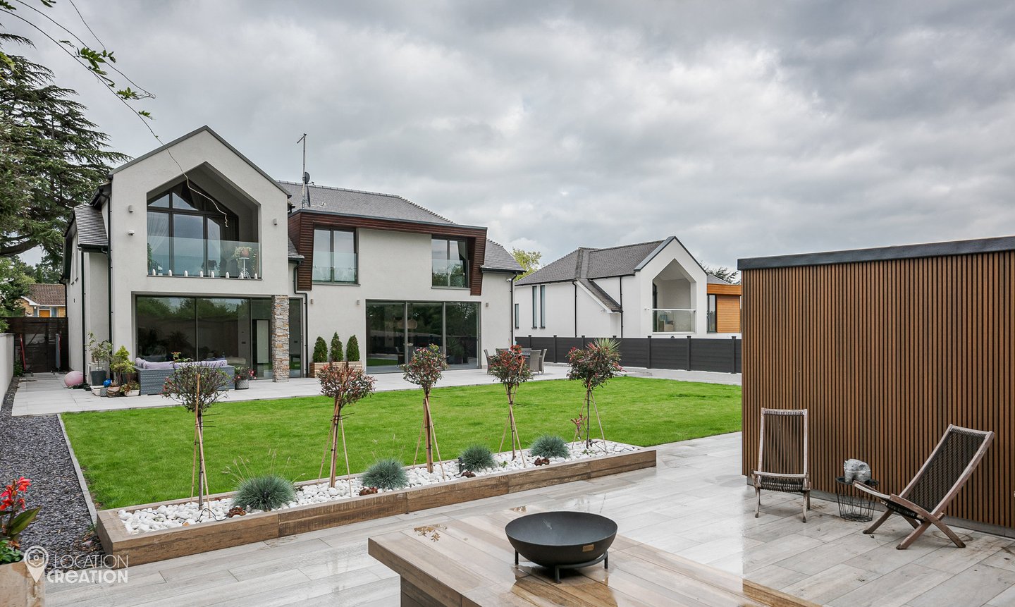 Location Creation Mountain Ash Patio