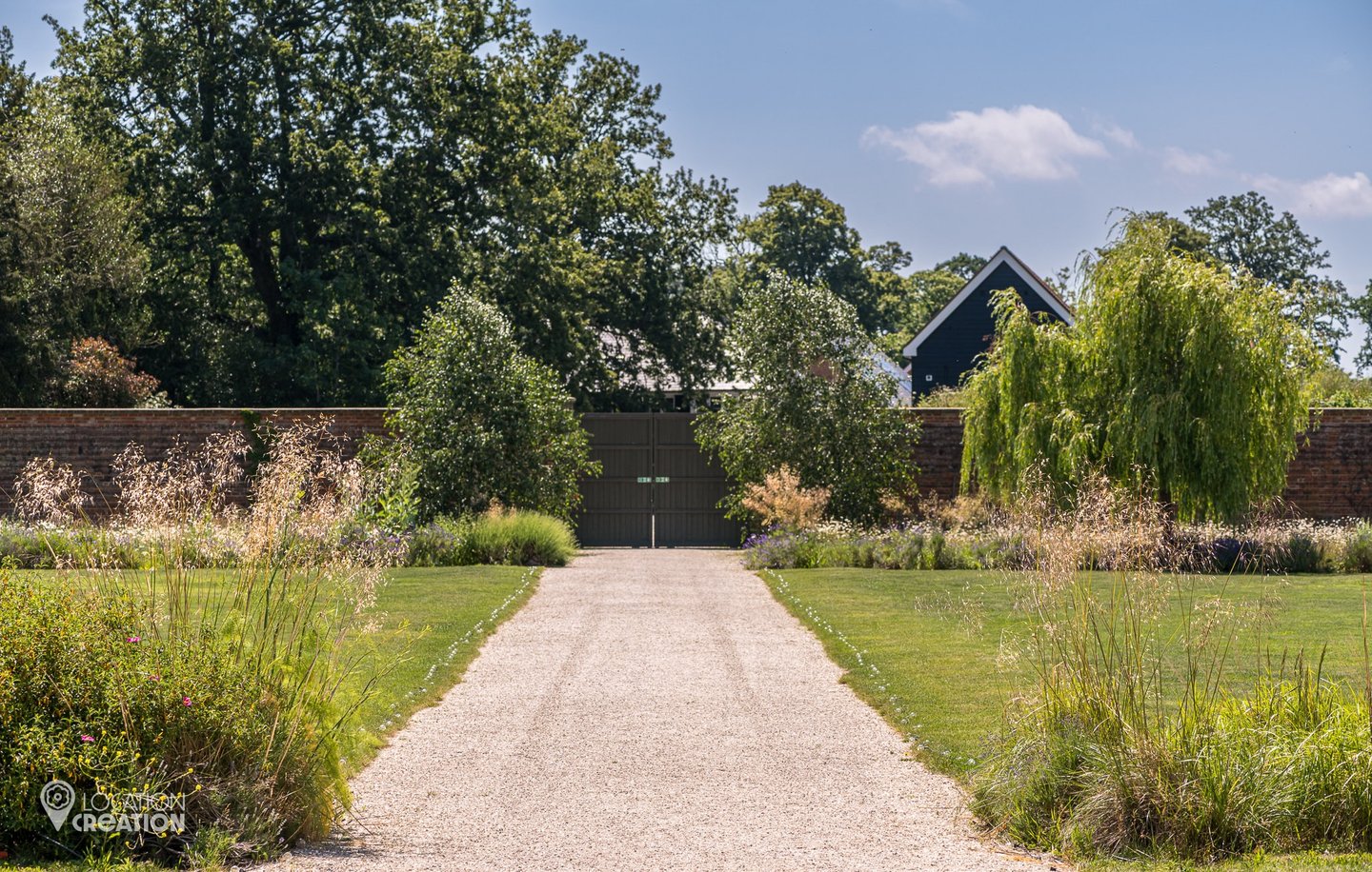 The Walled Gardengardenpath