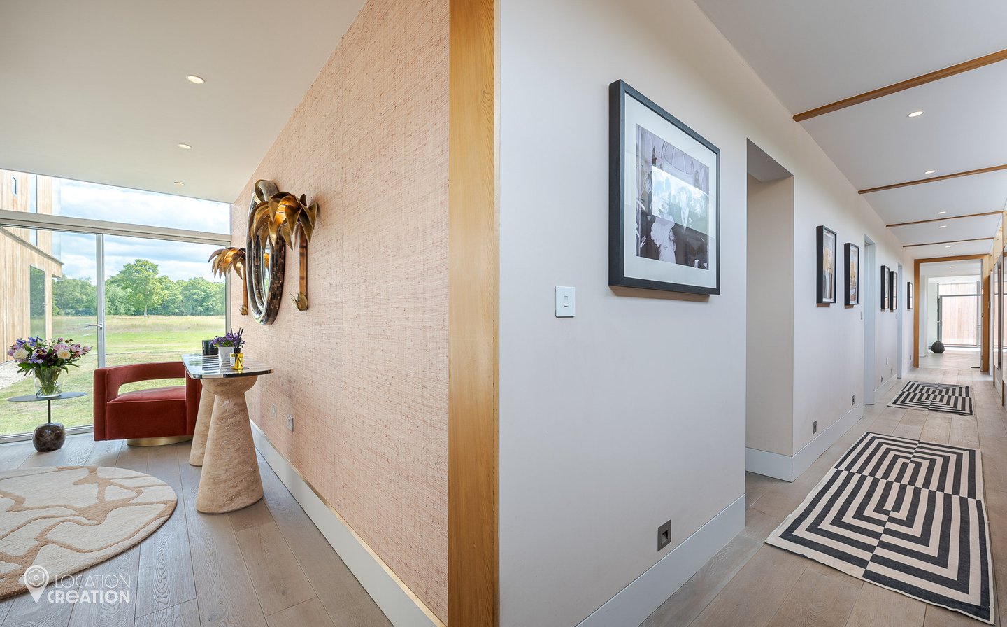 Location Creation Bel Air Entrance And Hallway