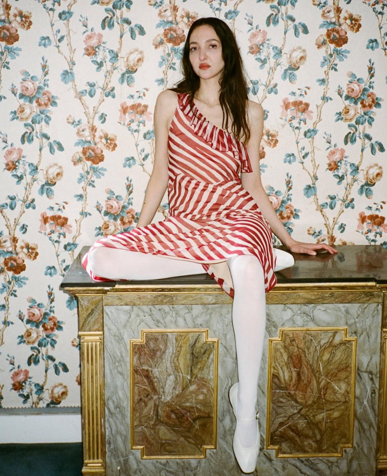 IMG