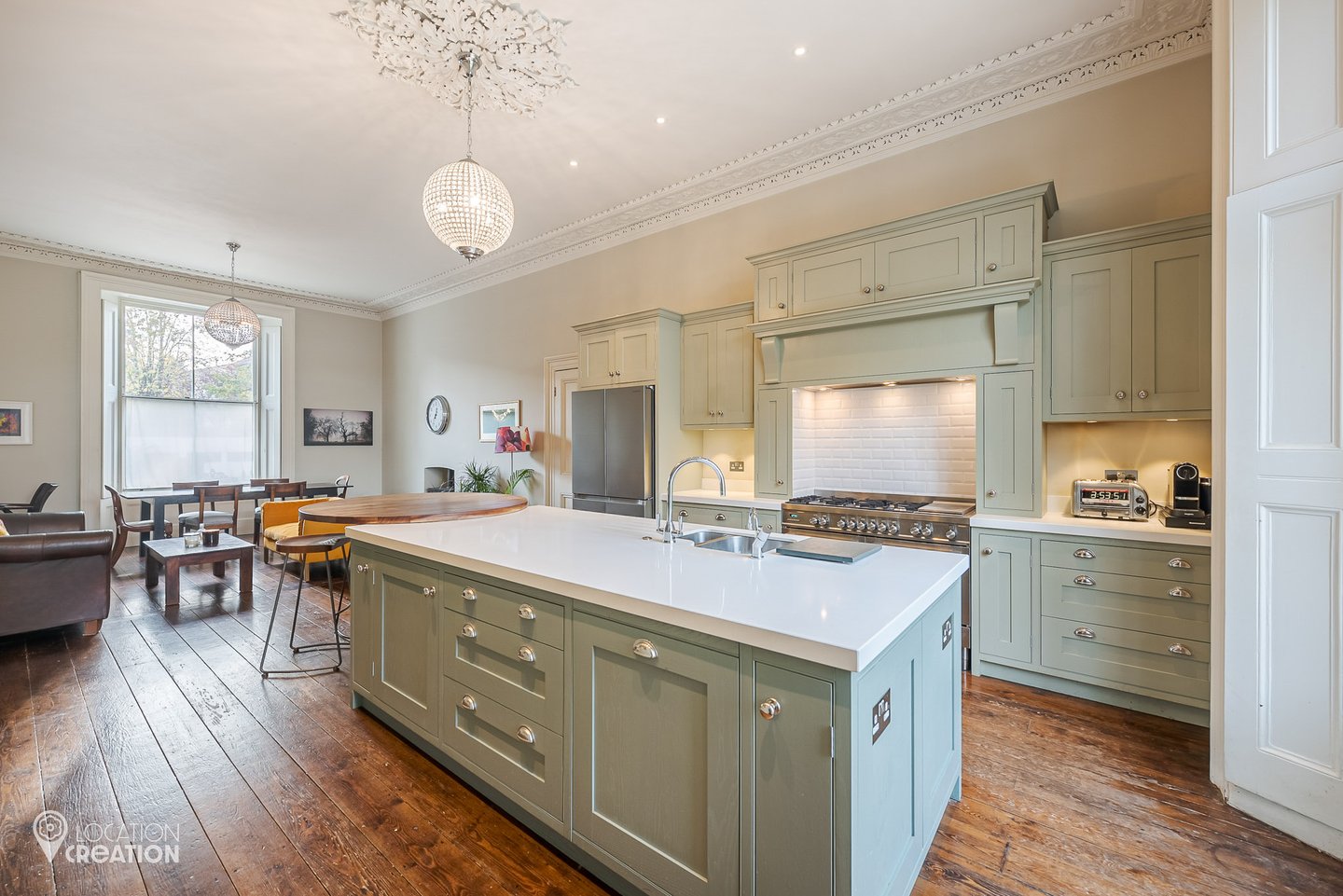 Location Creation West House Kitchen Island