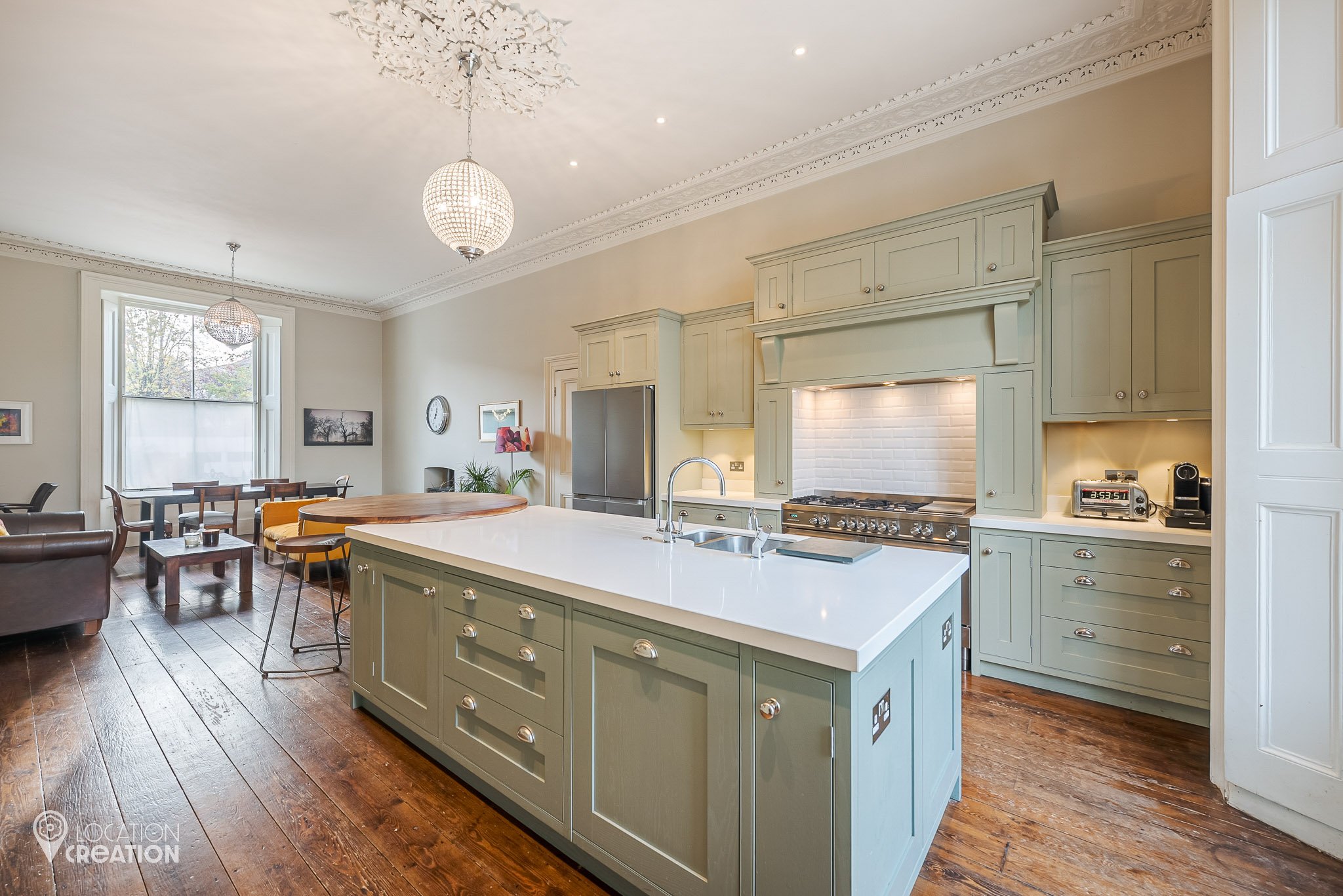 Location Creation West House Kitchen Island