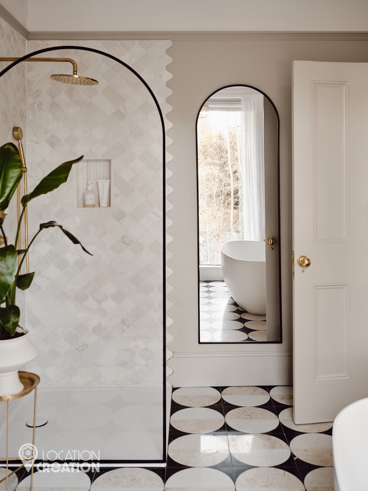 Location CreationTSWBathroom Alt