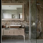 Location CreationEaling House WShower Room