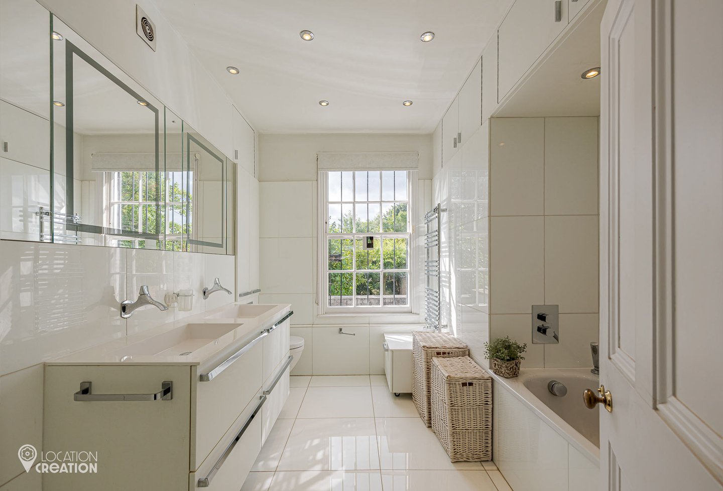 Location Creation Larkhall Rise Master Ensuite