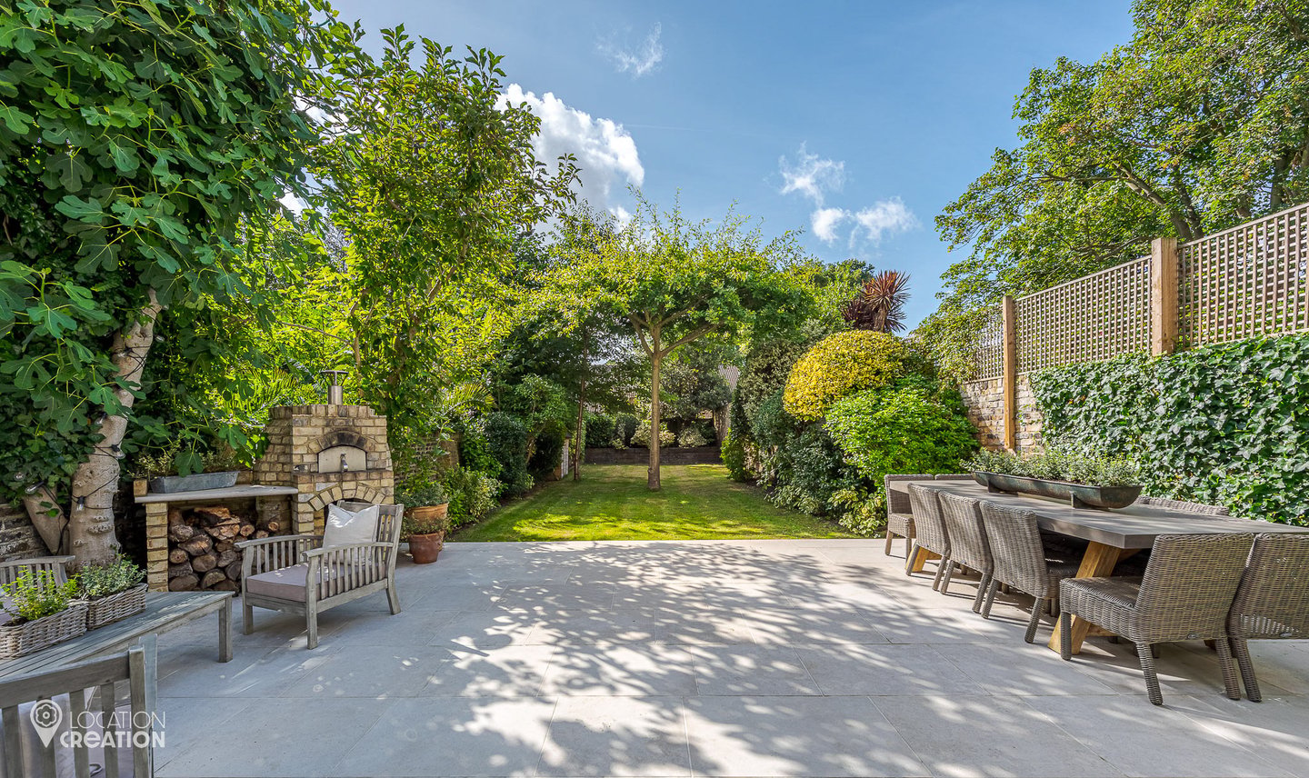 Location Creation Larkhall Rise Garden