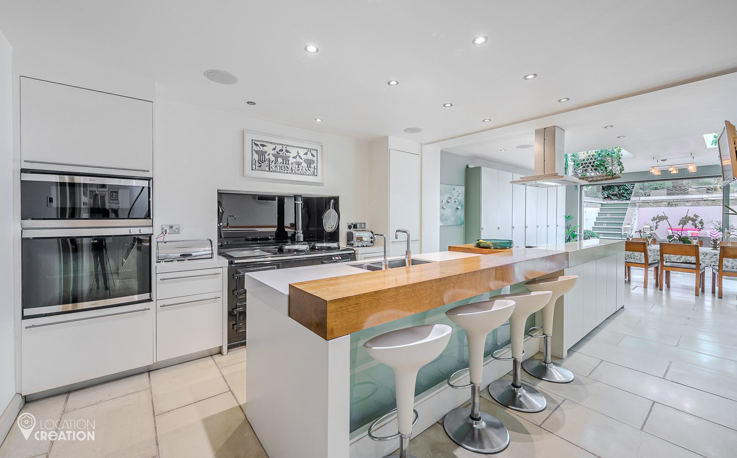 Location Creation Bentley House Open Kitchen And Dining