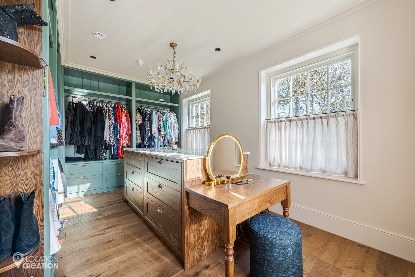 Location Creation The Hamptons Womens Dressing Room