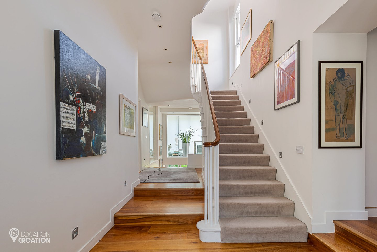Location Creation Melrose House Staircase
