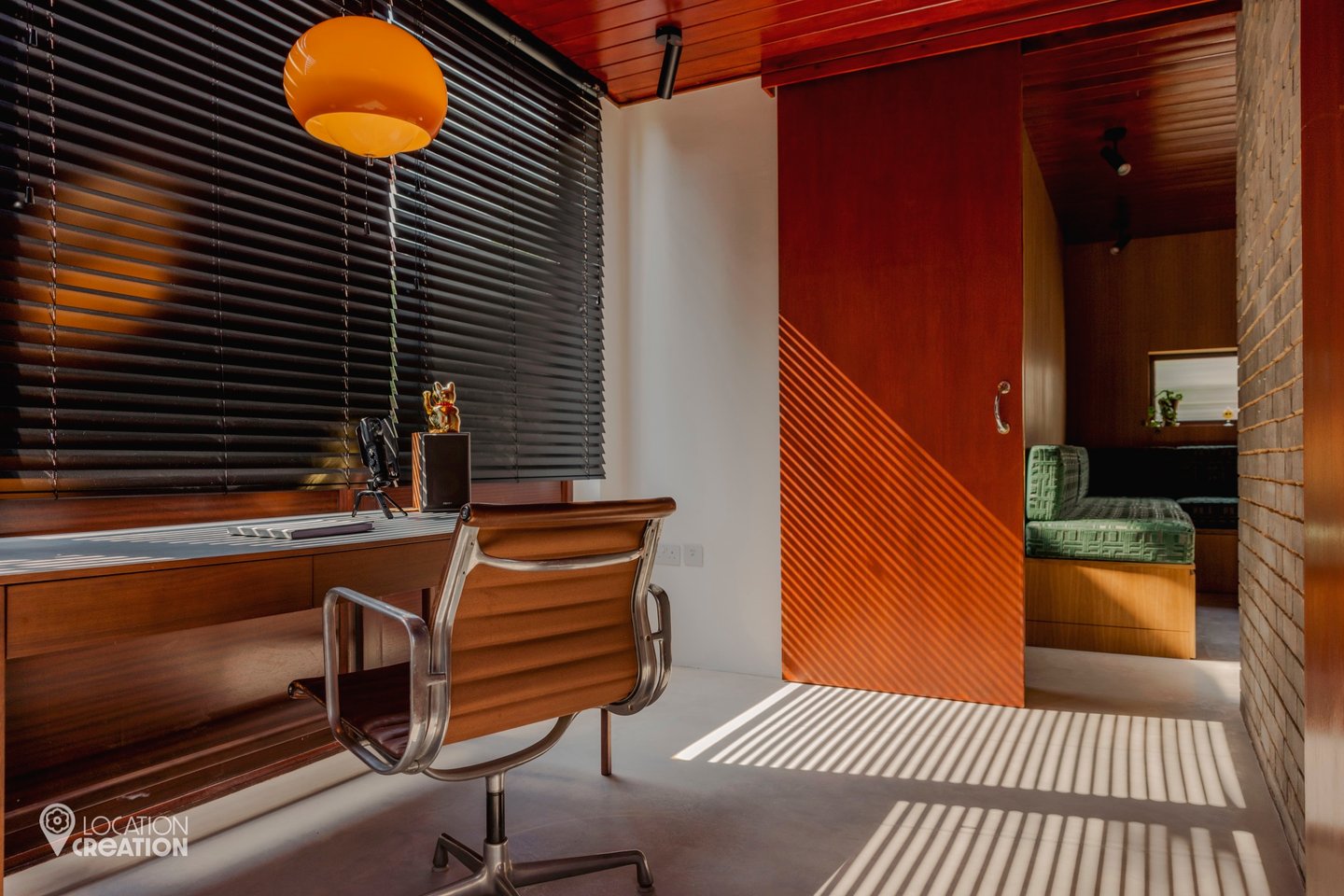 CreationLaurel Canyonstudy