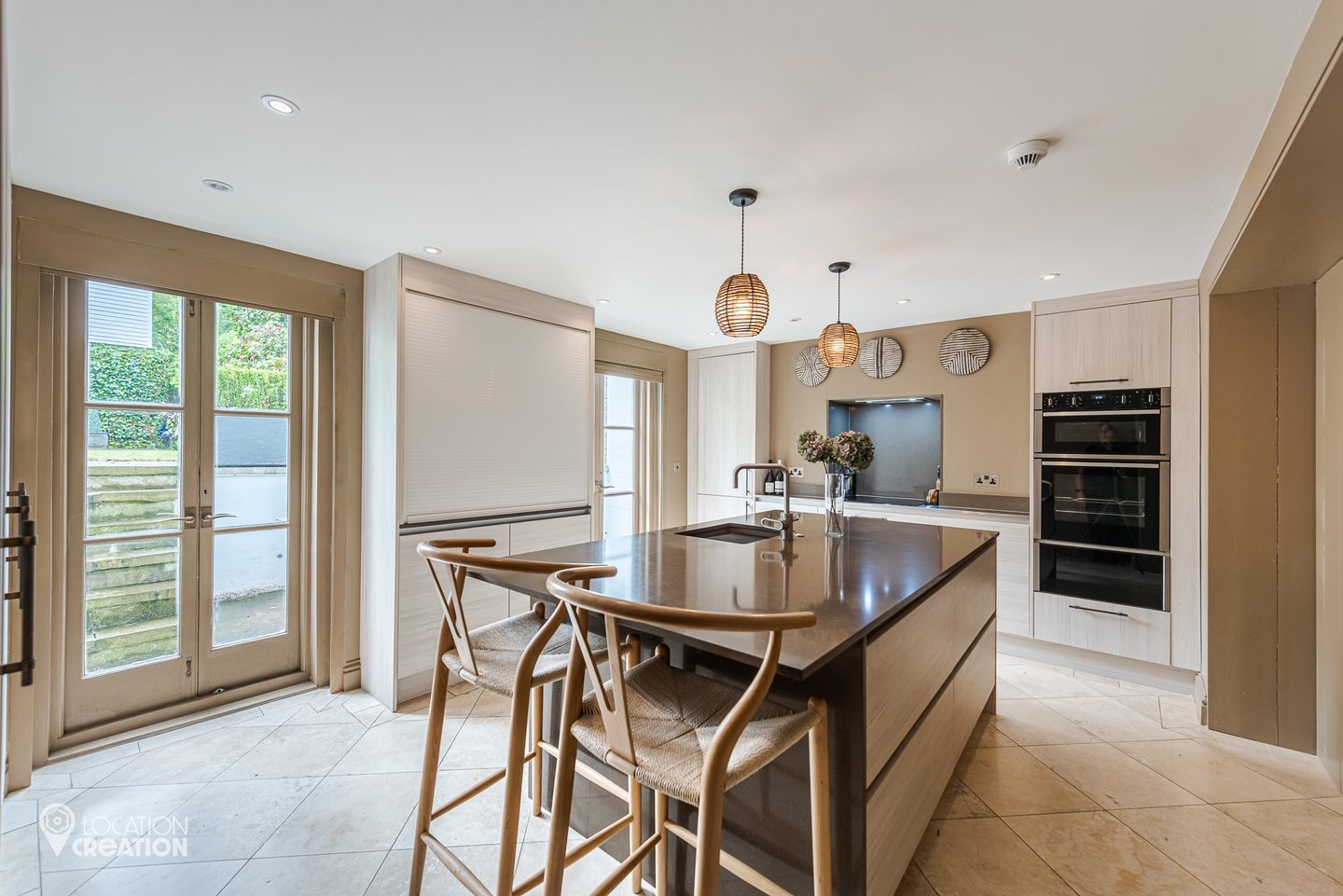 Location Creation St Peters Square Kitchen Island