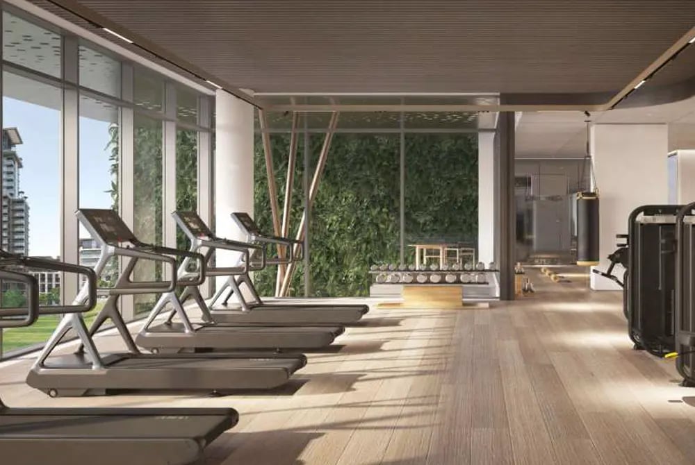 Central Park Plaza gallery image 3