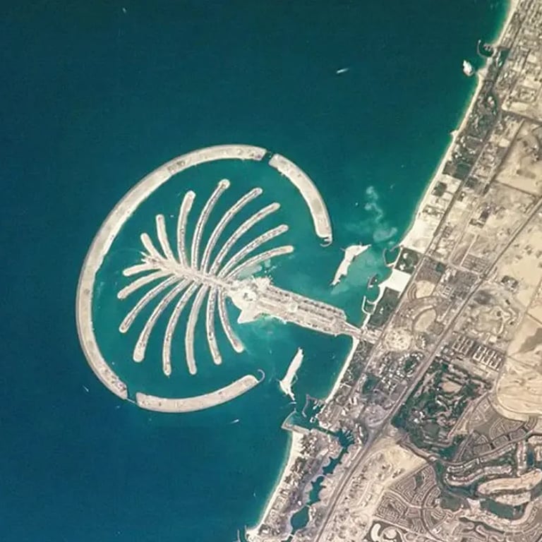 Nakheel Palm Beach Towers location image
