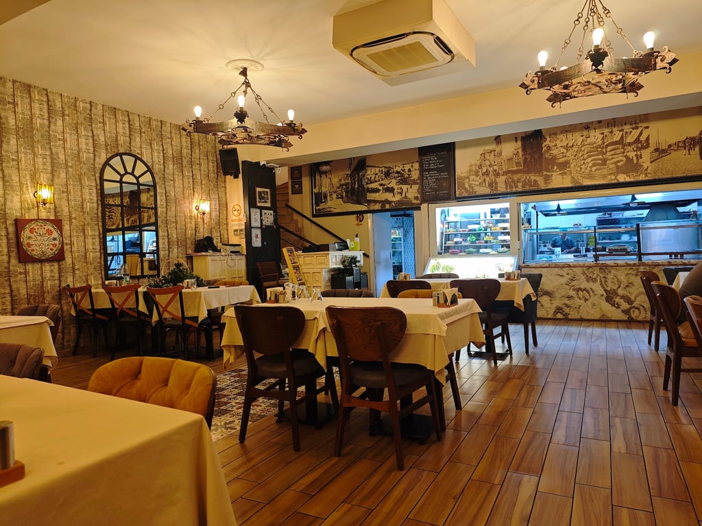 İzmir Sakız Alsancak Restaurant