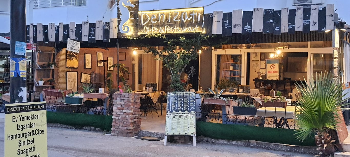 Denizatı Cafe Restaurant Kızkalesi