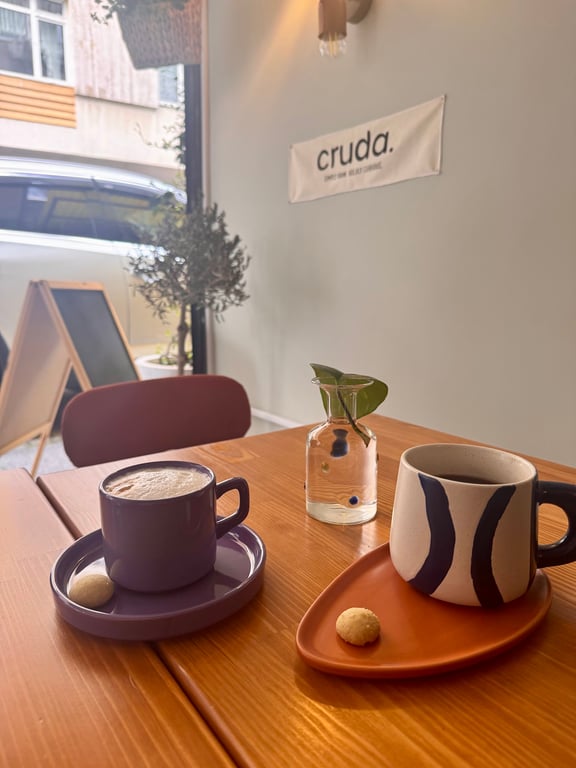 Cruda Kitchen