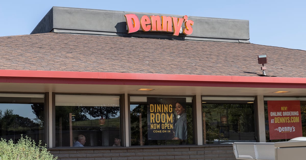 Denny’s Endless Breakfast Day