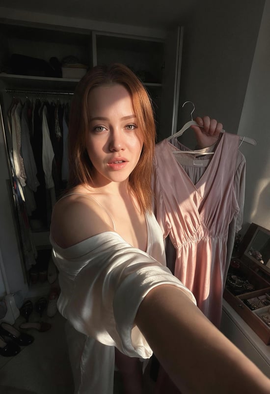 Nicole Ari