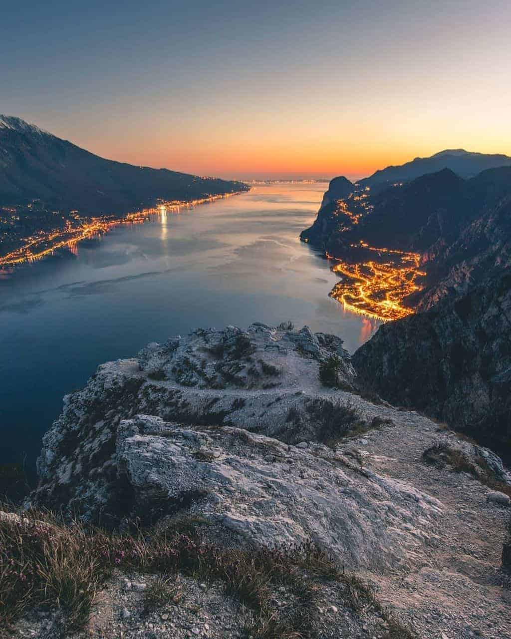 An aerial view of Lake Garda in Italy - photo by @its.edmond (Insta) // Kiterr.com