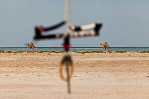 Kiteboarding beach in Oman, photo by: @KiteboardingOman // Kiterr.com