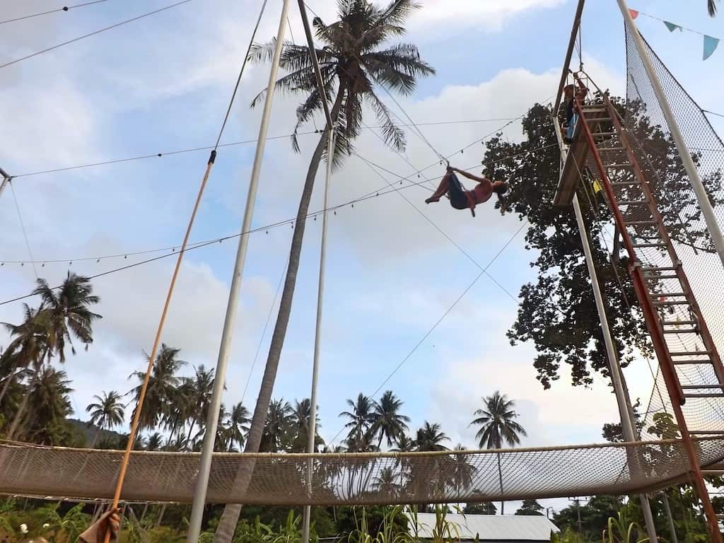 fly-trapeze-Koh-Tao-Thailand-Travel-Mermid