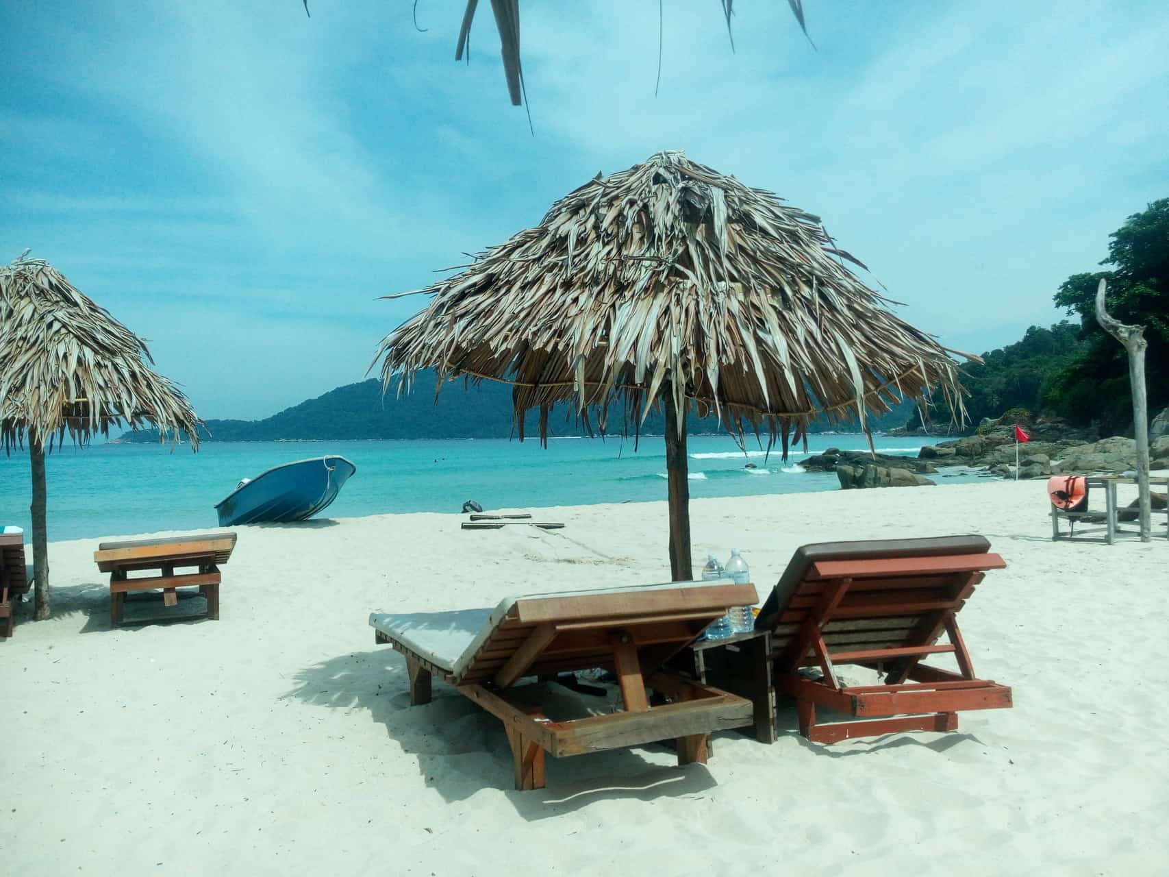 The beach in front of Bubu Long Beach Resort in Perhentian Kecil, Malaysia // travelmermaid.com