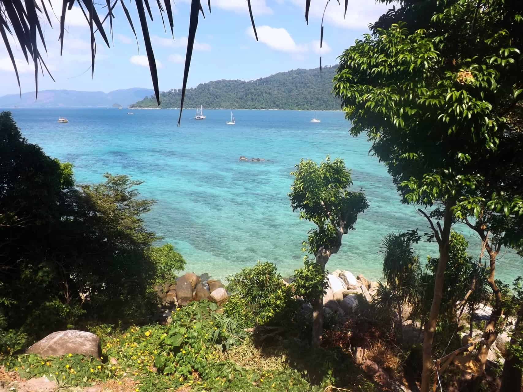 Room view at Bayview Sunset resort in Koh Lipe, Thailand // travelmermaid.com