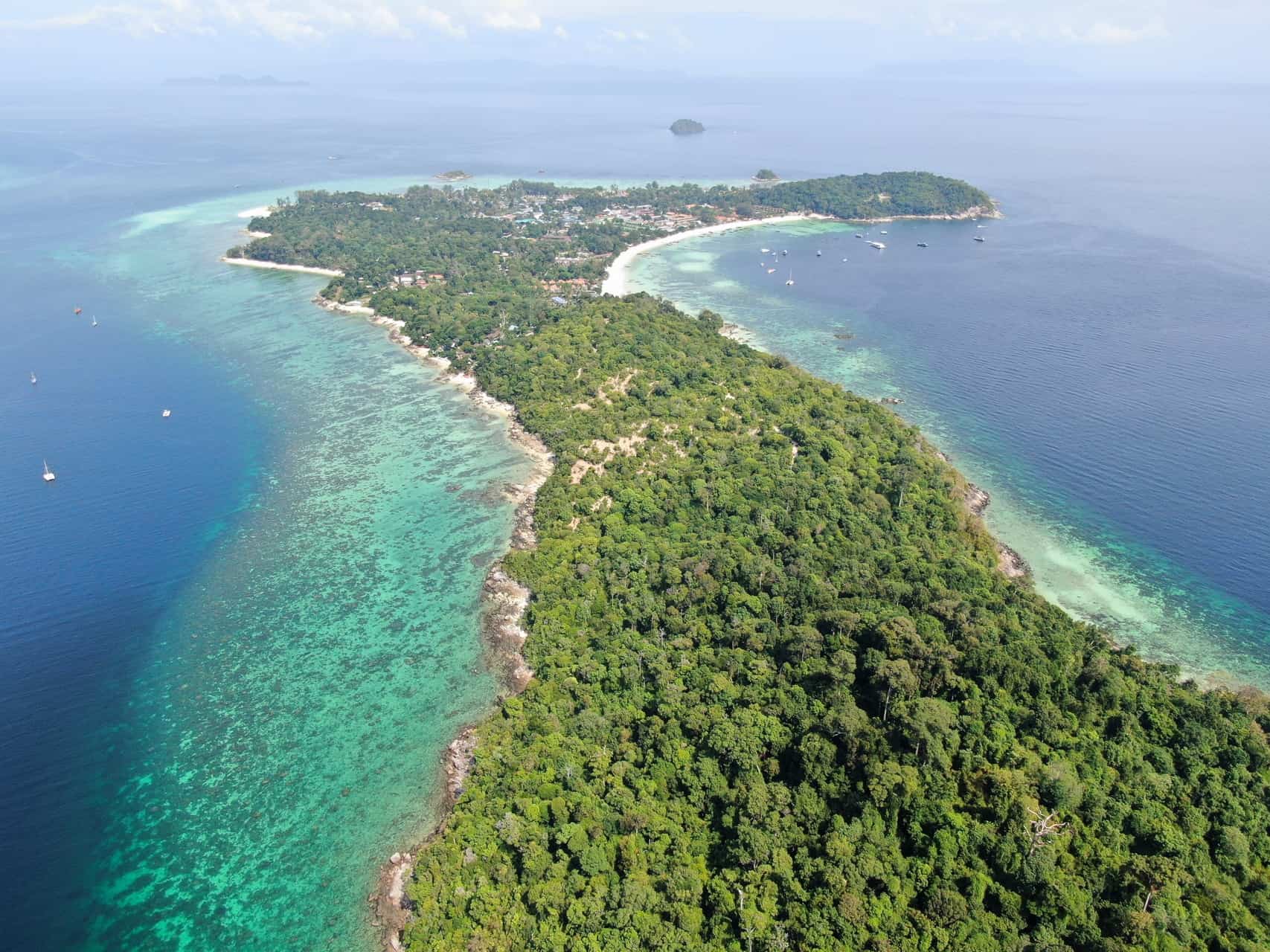 A top getaway from Kuala Lumpur - Koh Lipe, Thailand // travelmermaid.com