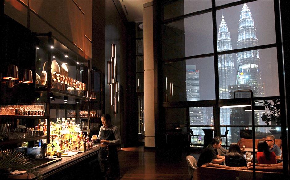 Coppersmith-bar-Kuala-Lumpur-Malaysia-Travel-Mermaid-01