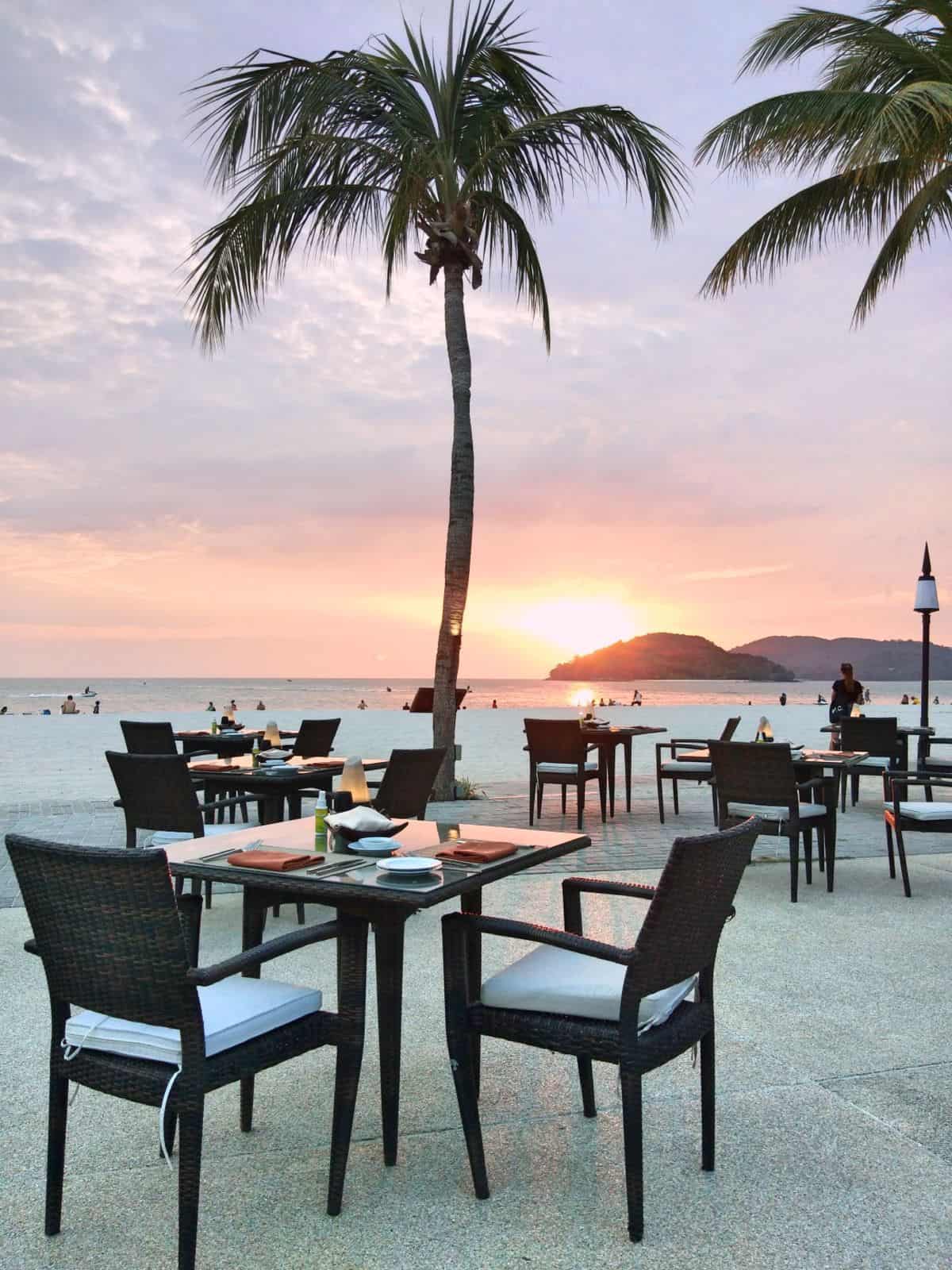 A sunset at Cenang Beach in Langkawi, Malaysia // travelmermaid.com