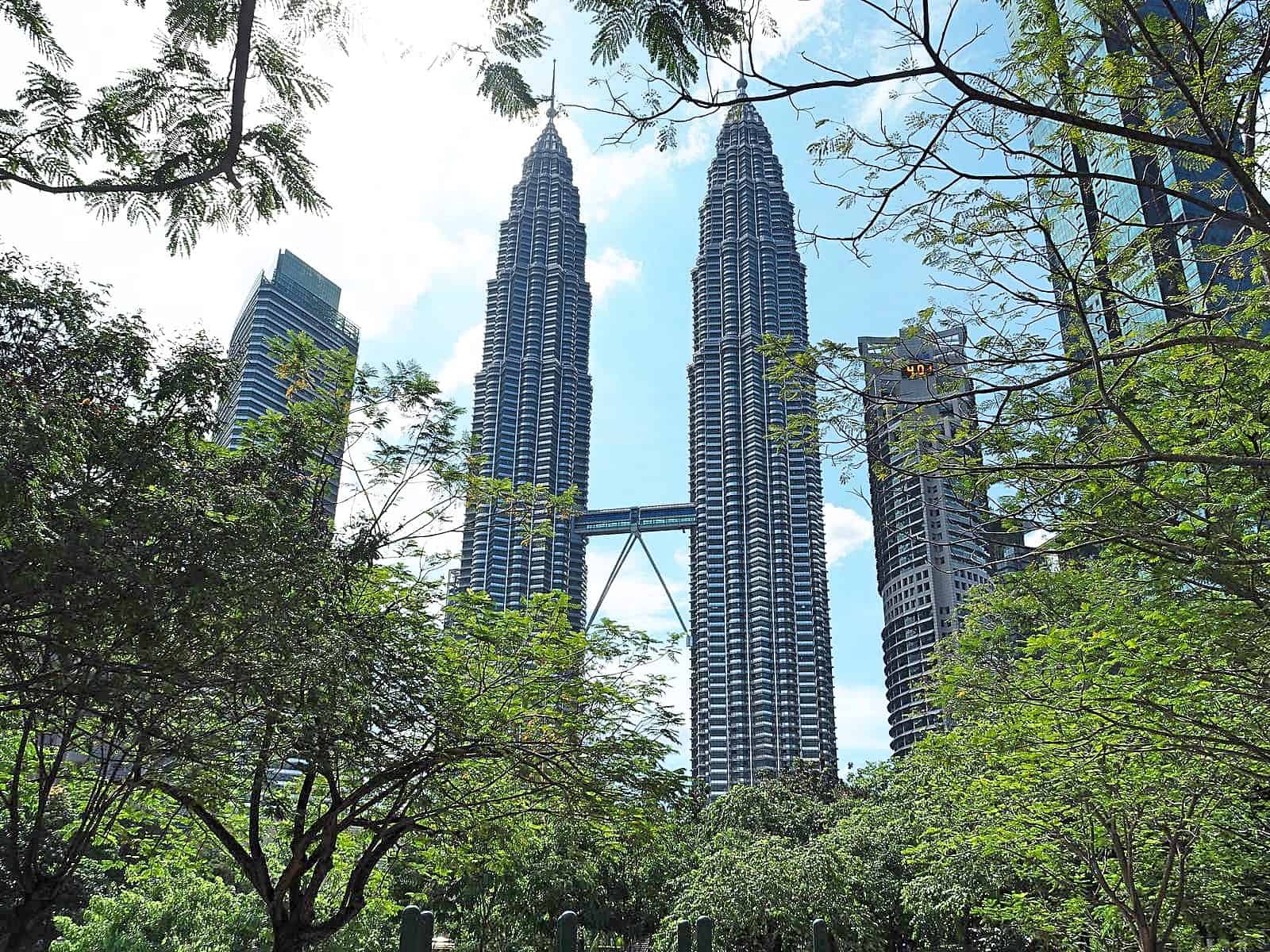 self guided walking tour kuala lumpur Petronas-Towers-KLCC-Kuala Lumpur-Malaysia-Travel-Mermaid-08