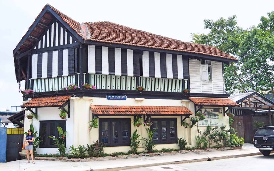 self guided walking tour kuala lumpur old-post-office-station-kopitiam-Chinatown-Heritage Trail-Kuala Lumpur-Malaysia-Travel-Mermaid-102