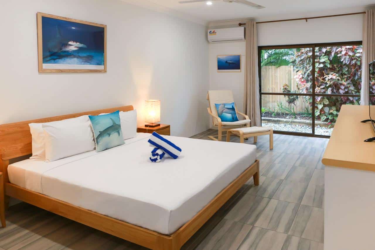 Port Douglas accommodation- Uyoung Diving Resort// Travel Mermaid