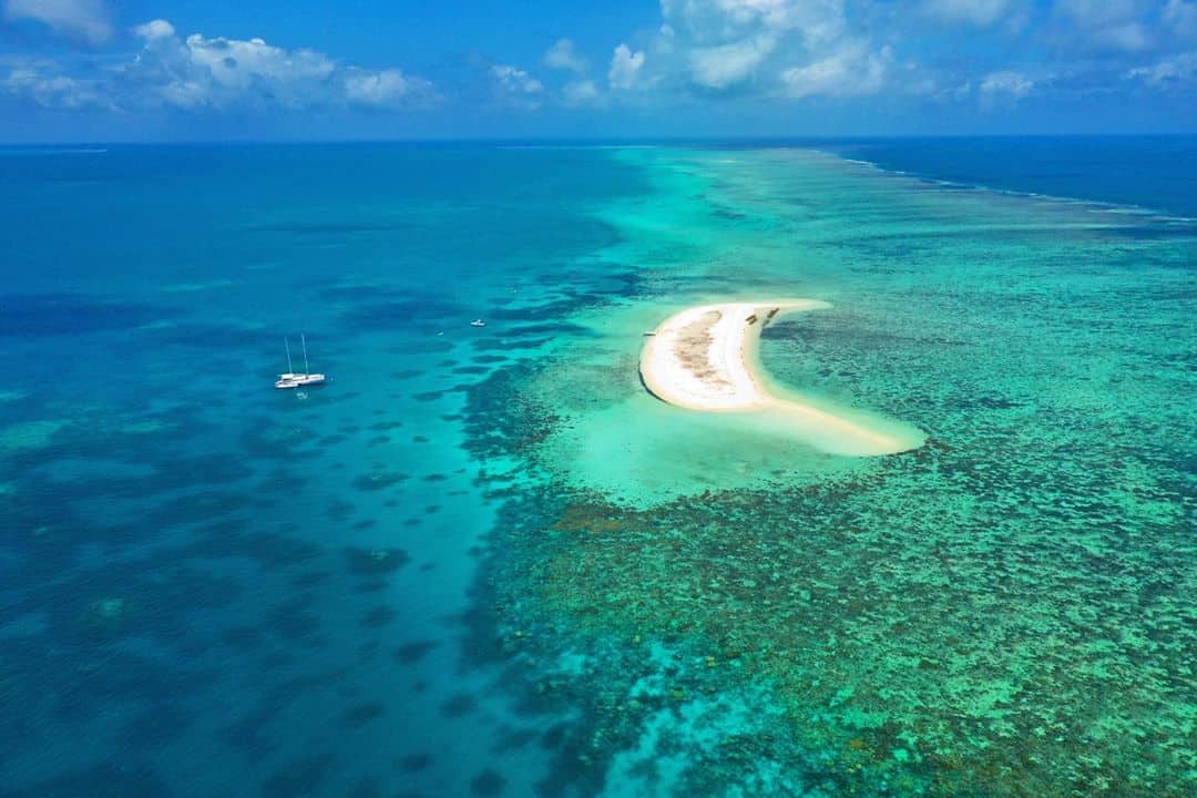 Michaelmas Coral Cay near Cairns, Australia // Travel Mermaid