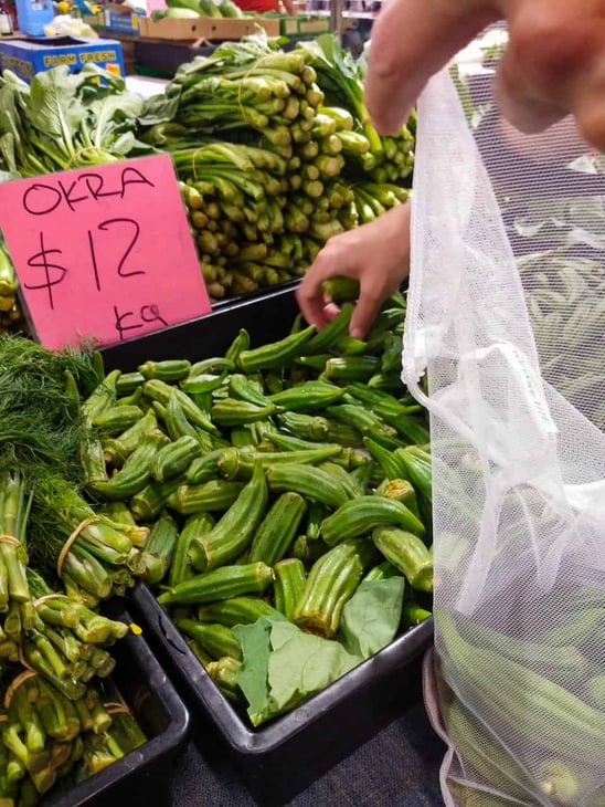 Food shopping at Rustys Market in Cairns, Australia // Travel Mermaid