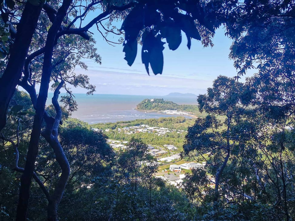 Views o the Earl Hill Bakarra Track in Trinity Beach // Travel Mermaid