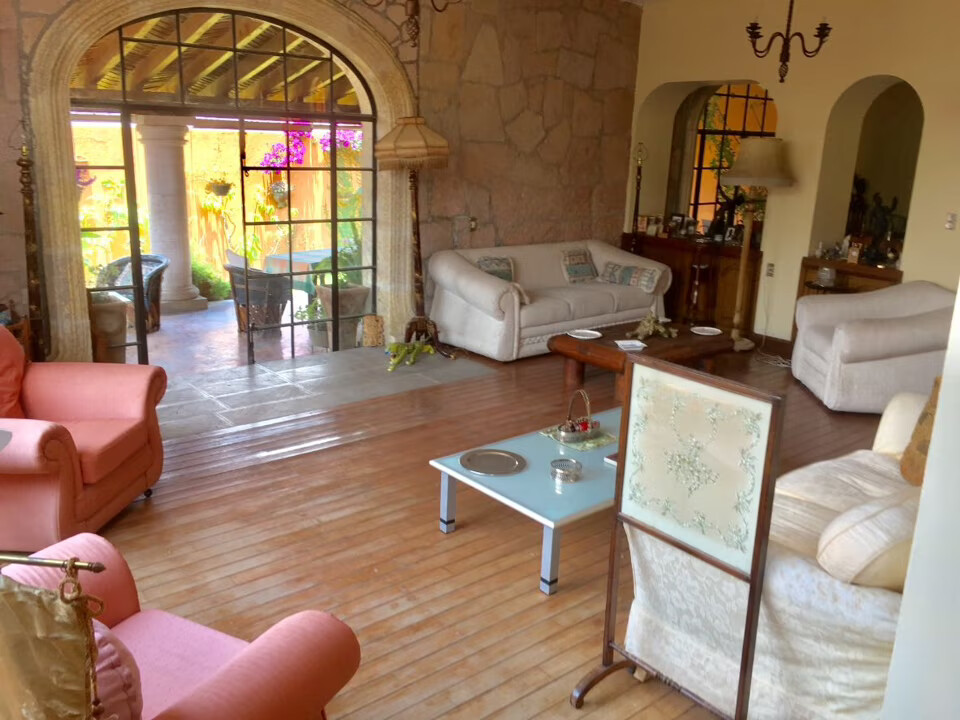 Featured Image for Listing: Aug 30 to Sept 24: Home w/ Pool on the Outskirts of San Miguel