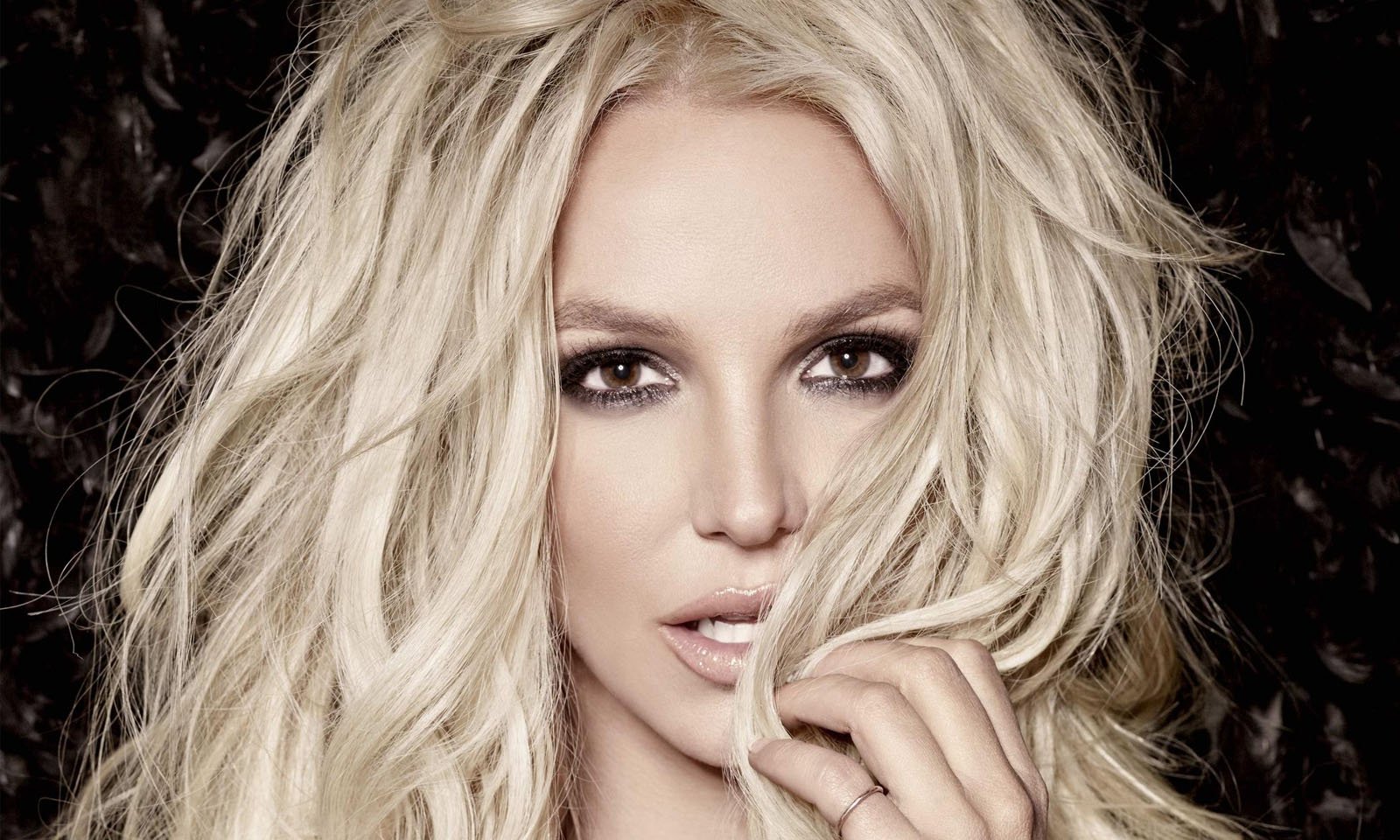 No mês do orgulho, Britney Spears manda mensagem de apoio à comunidade LGBTQI+