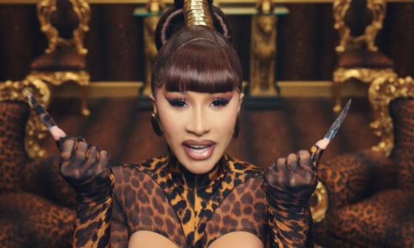 Cardi B se torna a rapper feminina com mais ouvintes mensais no Spotify