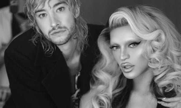 Chameleo divulga fotos do clipe de “Frequente(mente)”, single em parceria com Pabllo Vittar